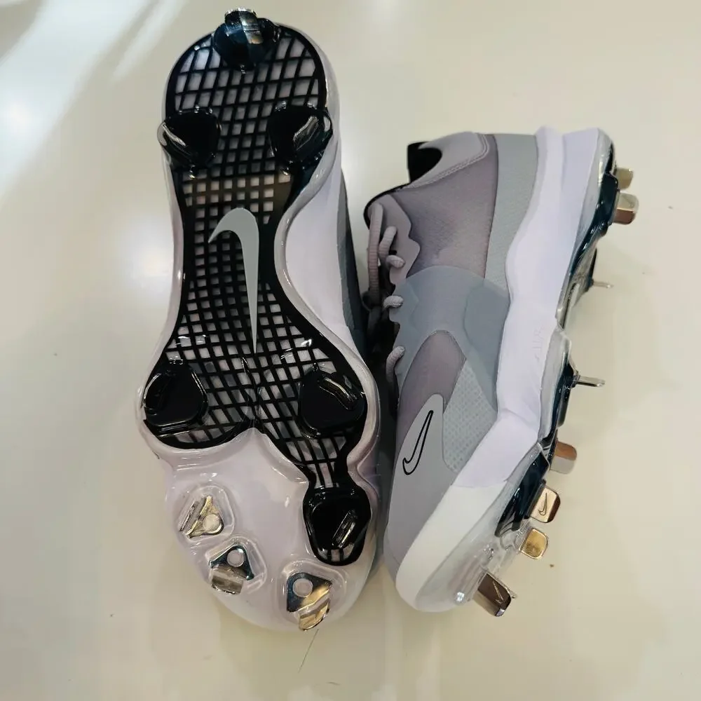Nike Trout 5 Baseball Cleats Men's Size 8 White Black Metal Spike Zoom NEW‎